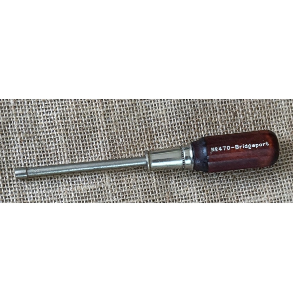 Vintage Bridgeport 3/16 Nut Driver w Dark Brown Wood Handle No 470 Quality Tool